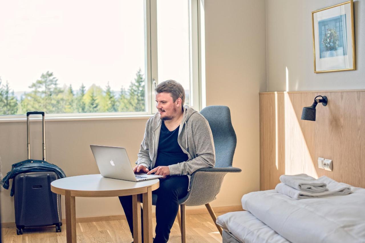 Cathinka Guldbergs Hotell Gardermoen Jessheim Exterior foto